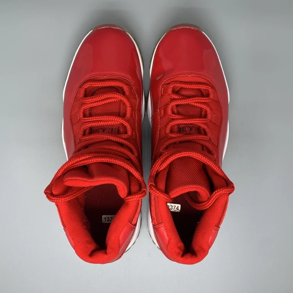 Jordan 11 Retro High Win Like '96 Basketball‎ Shoes 378037-623 Men's Sz 10.5